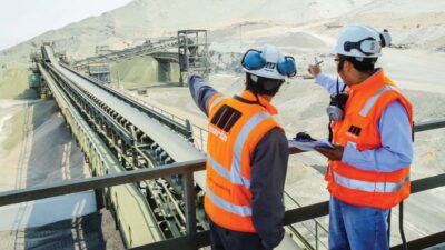 Maintenance personnel should receive advanced conveyor training, so that they can analyse cause-and-effect relationships.